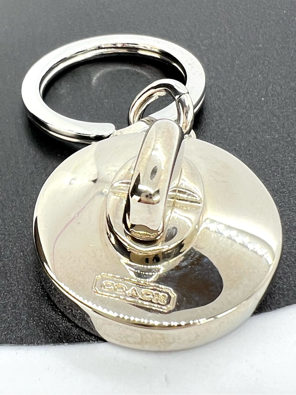 Vintage Coach Turnlock Valet Keychain Silver Tone Bag Charm Authentic - Picture 8 of 13